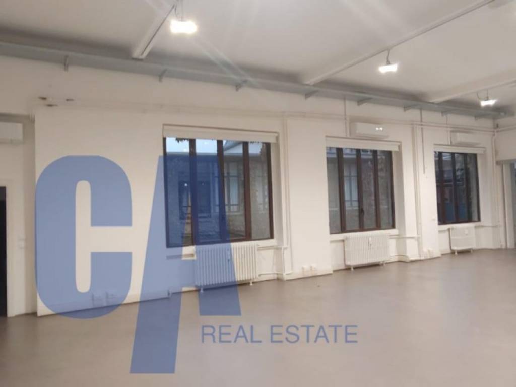 negozio in affitto a Milano in zona Solari