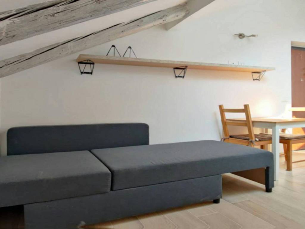 casa indipendente in affitto a Milano in zona Piazzale Lodi