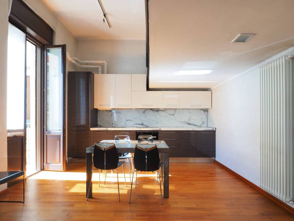 appartamento in affitto a Milano in zona Centro Direzionale