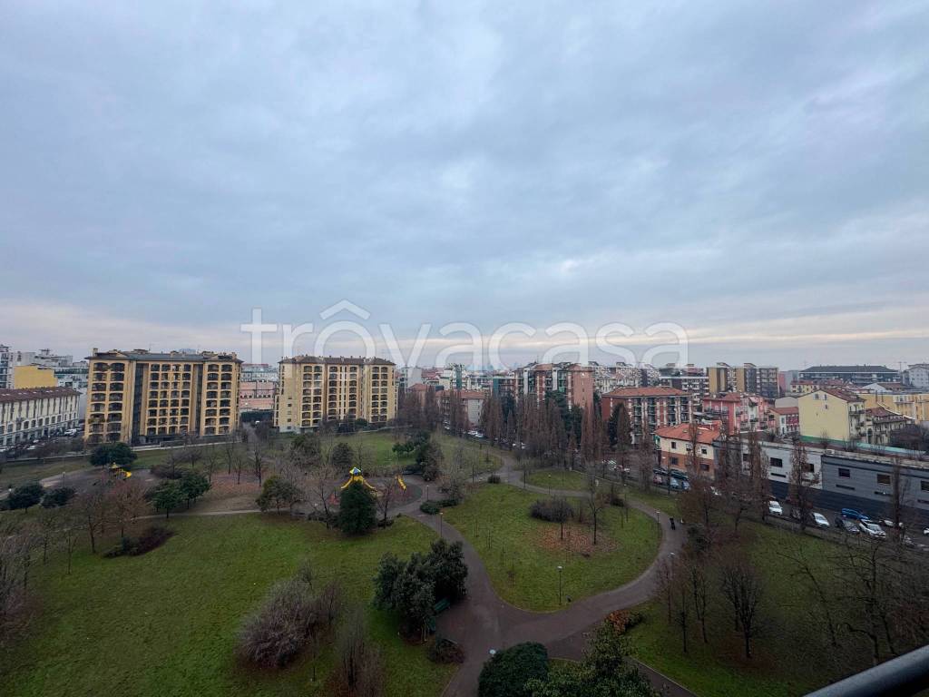 appartamento in affitto a Milano in zona Piazzale Lodi