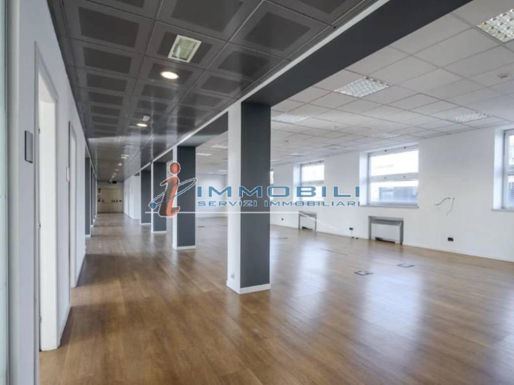 ufficio in affitto a Milano in zona Cascina Merlata