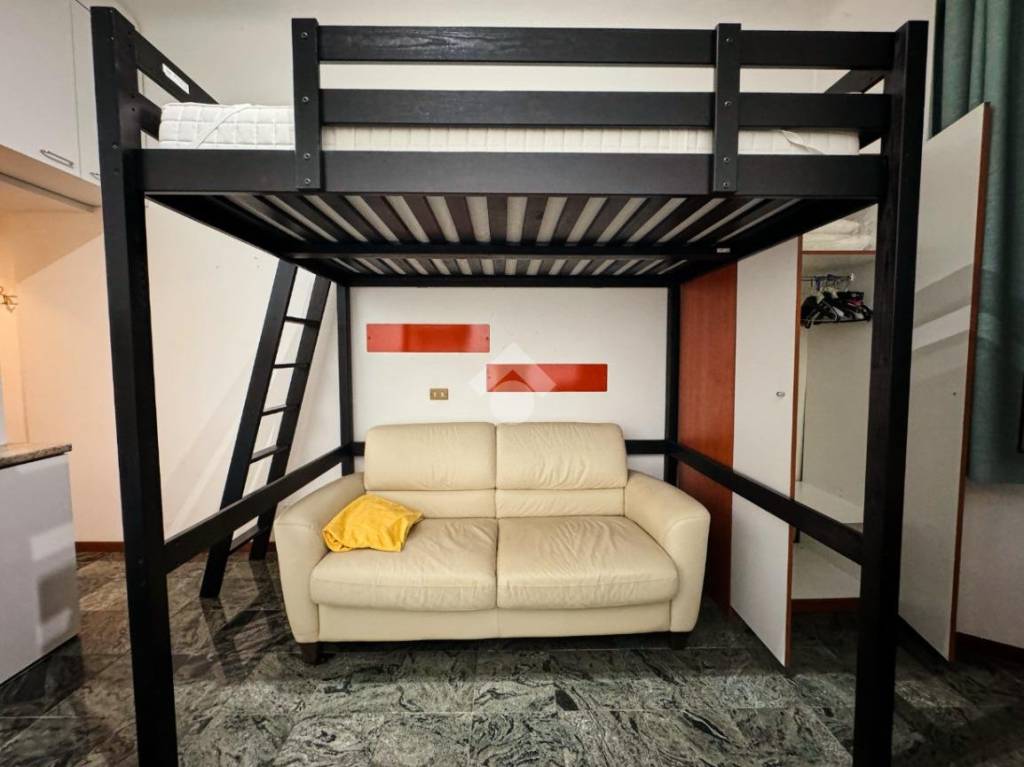 appartamento in affitto a Milano in zona Città Studi