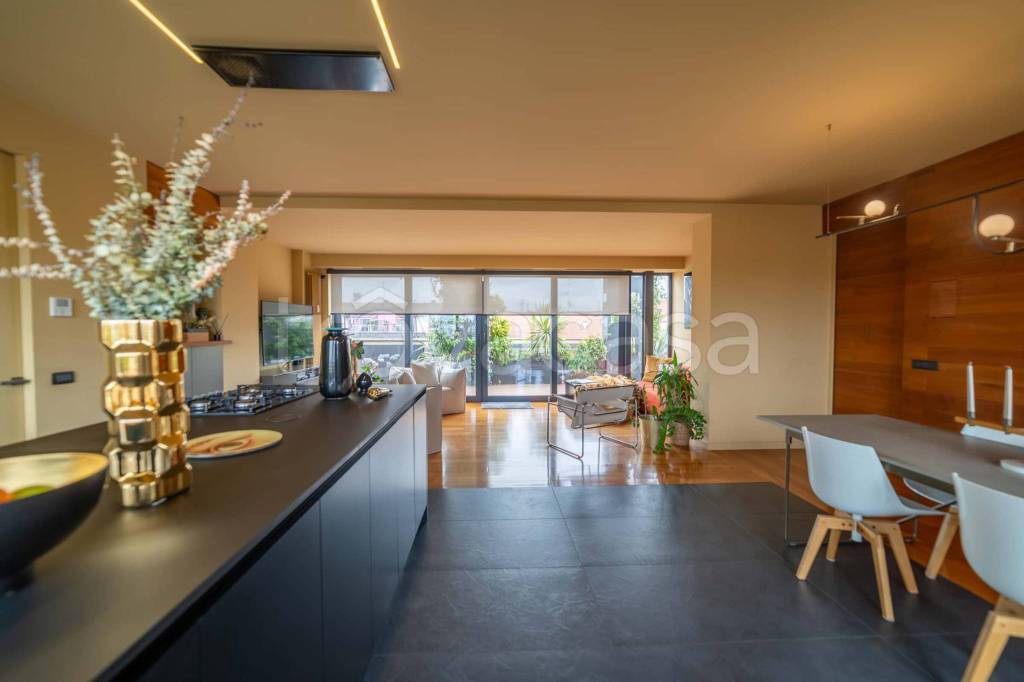 appartamento in affitto a Milano in zona Città Studi