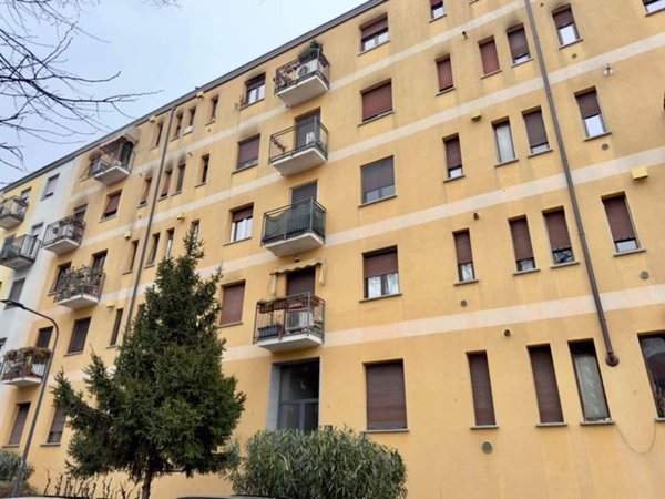 appartamento in affitto a Milano in zona Vigentino