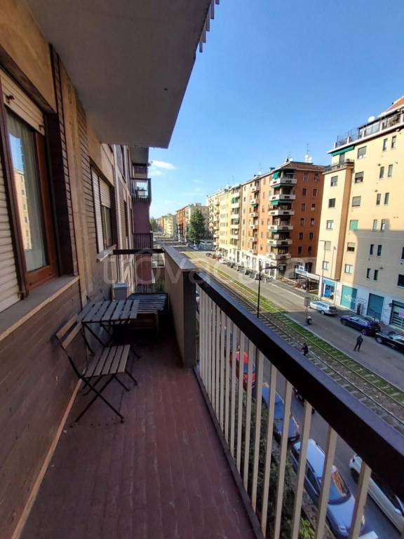appartamento in affitto a Milano in zona Piazzale Lodi