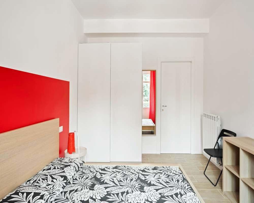 negozio in affitto a Milano in zona Lorenteggio