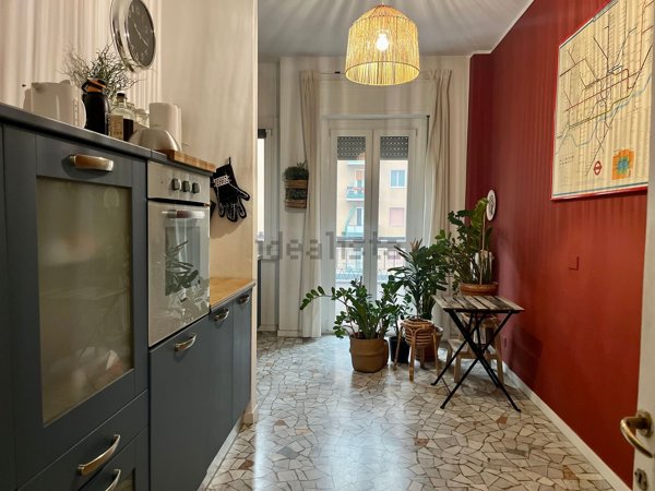 appartamento in affitto a Milano in zona Lorenteggio