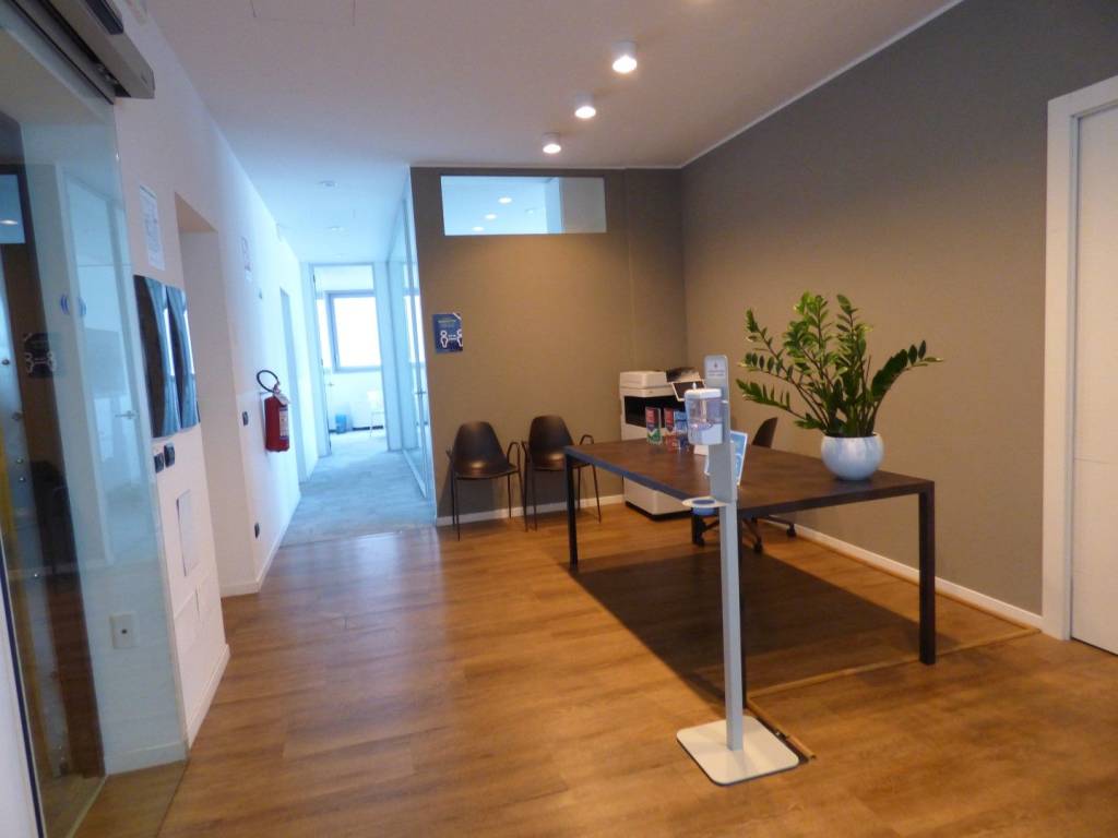 ufficio in affitto a Milano in zona Bovisa