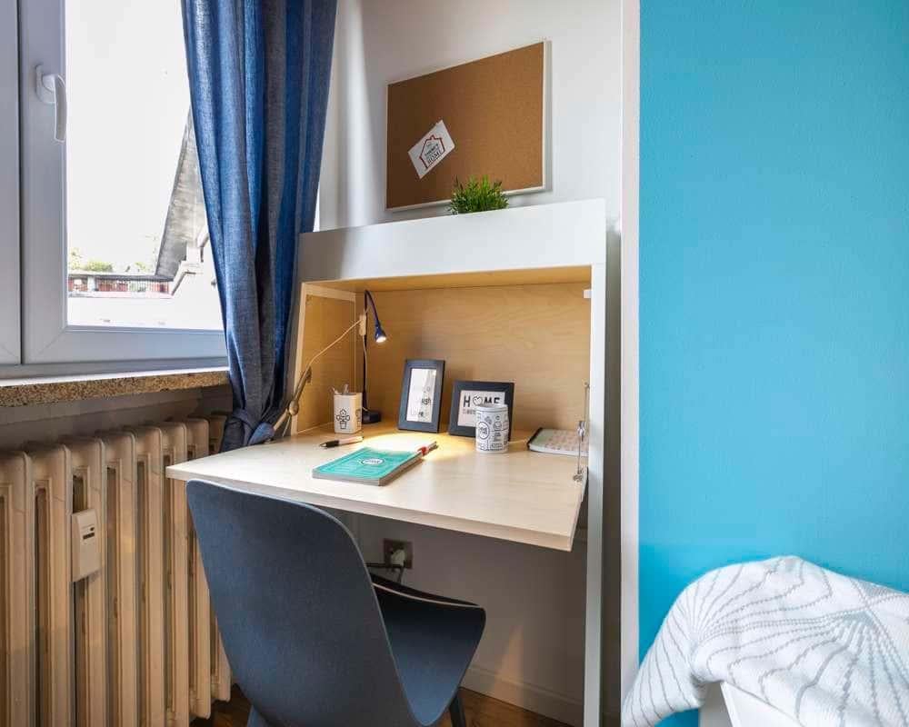 negozio in affitto a Milano in zona Lorenteggio