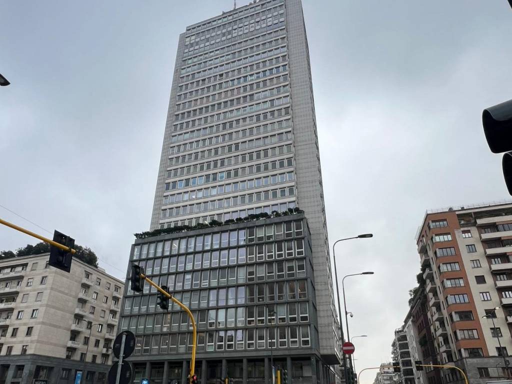 ufficio in affitto a Milano in zona Centro Direzionale