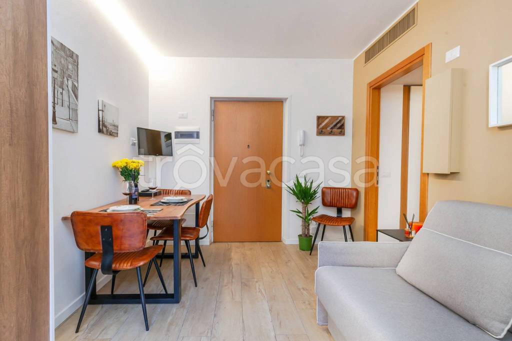 appartamento in affitto a Milano