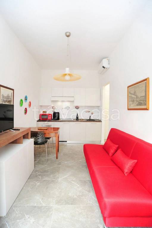 appartamento in affitto a Milano in zona Porta Nuova