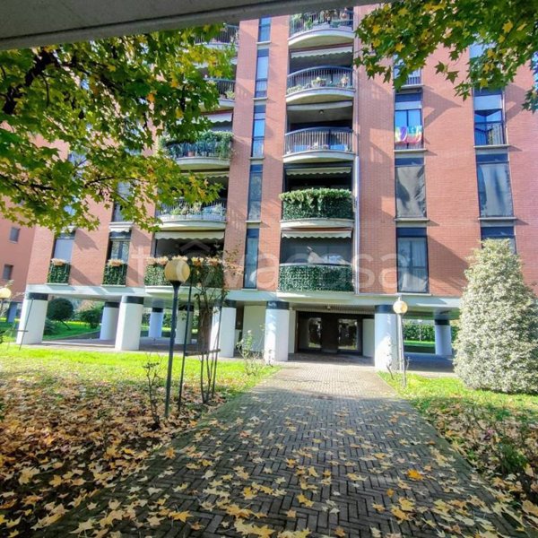 appartamento in affitto a Milano in zona Famagosta