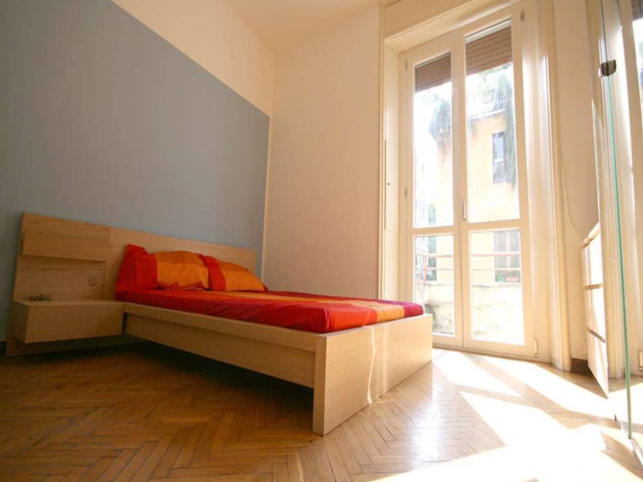 negozio in affitto a Milano in zona Centro Direzionale