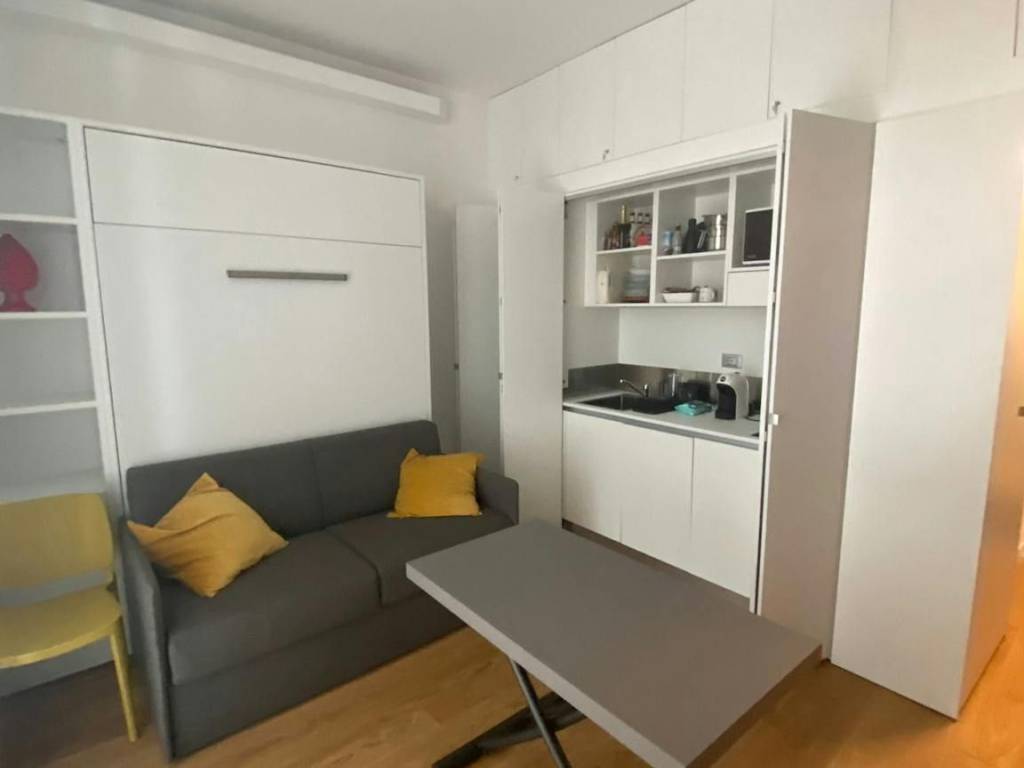 appartamento in affitto a Milano in zona Porta Genova