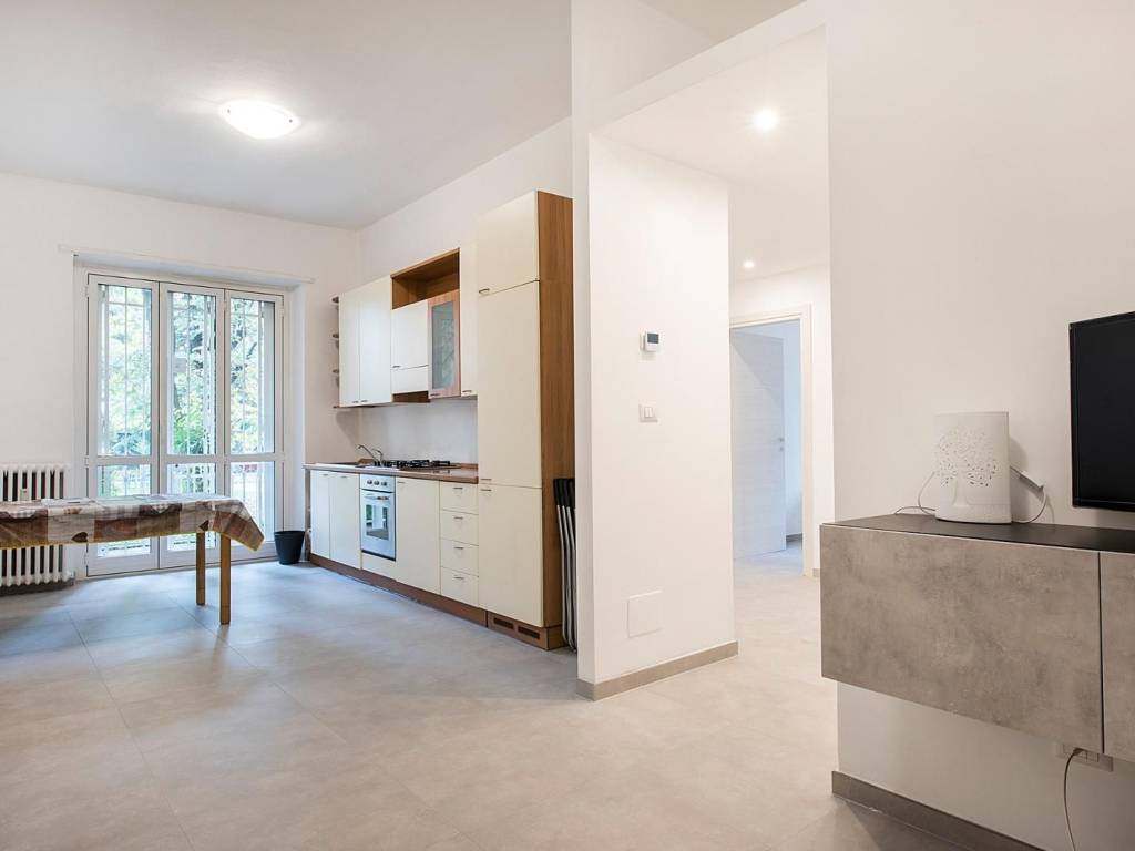 appartamento in affitto a Milano in zona Famagosta