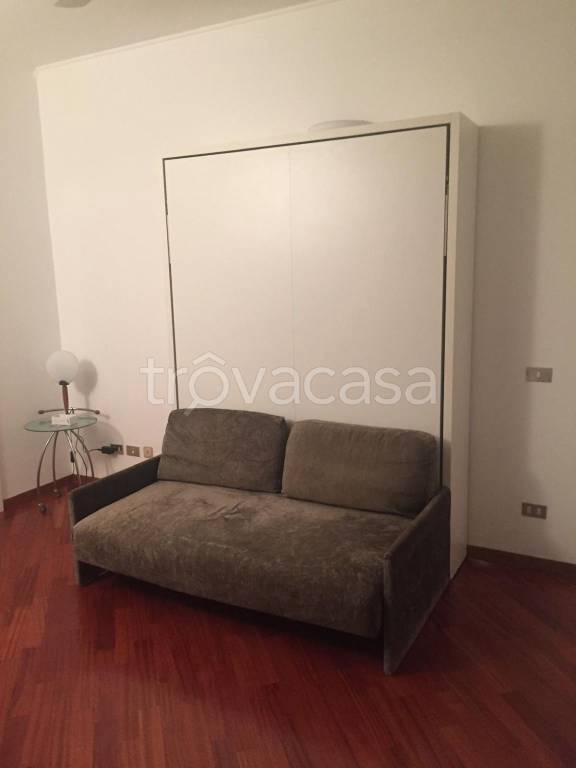 appartamento in affitto a Milano in zona Porta Genova