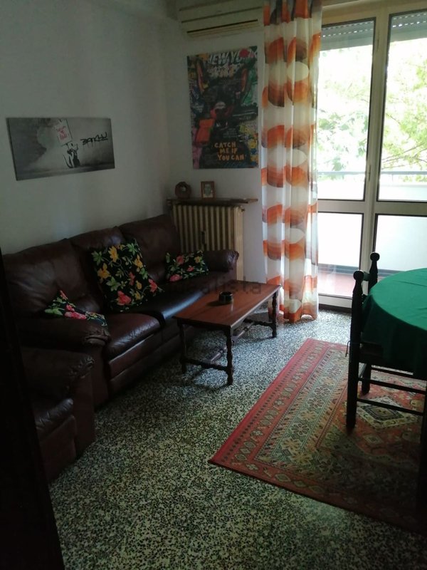 appartamento in affitto a Milano in zona Famagosta