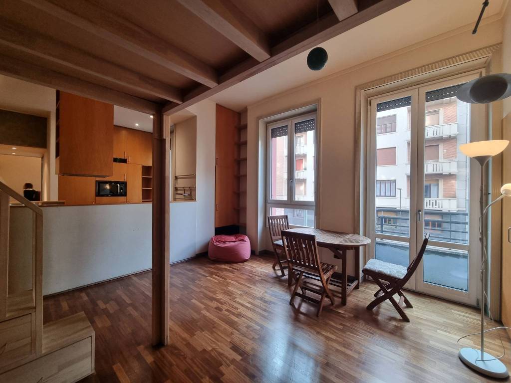 appartamento in affitto a Milano in zona Centro Direzionale