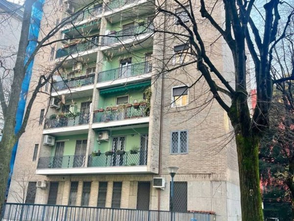 appartamento in affitto a Milano in zona Piazzale Lodi