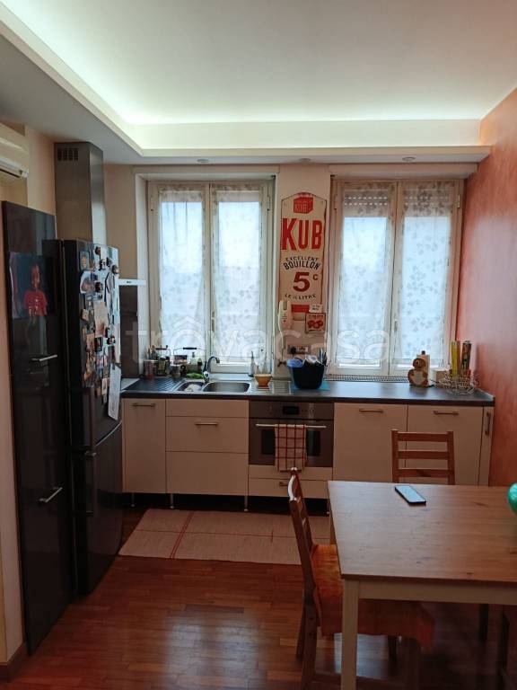 appartamento in affitto a Milano in zona Piazzale Lodi