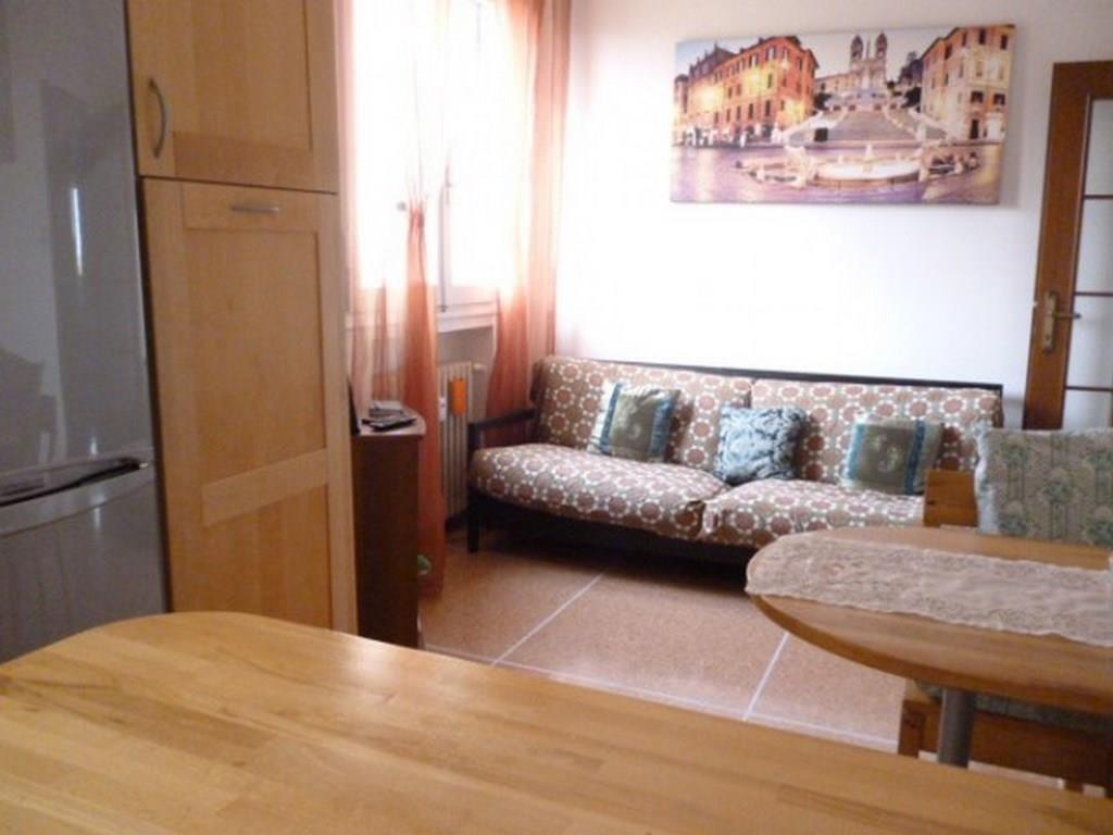 camera singola in affitto a Milano in zona Porta Venezia