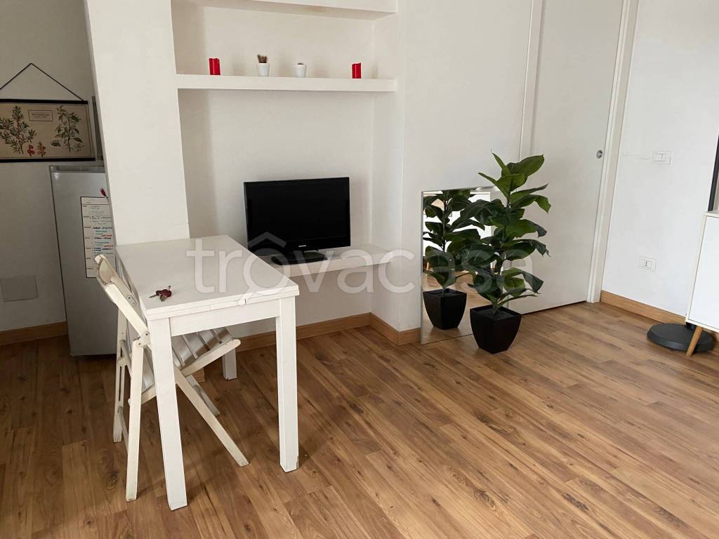 appartamento in affitto a Milano in zona Stazione Centrale