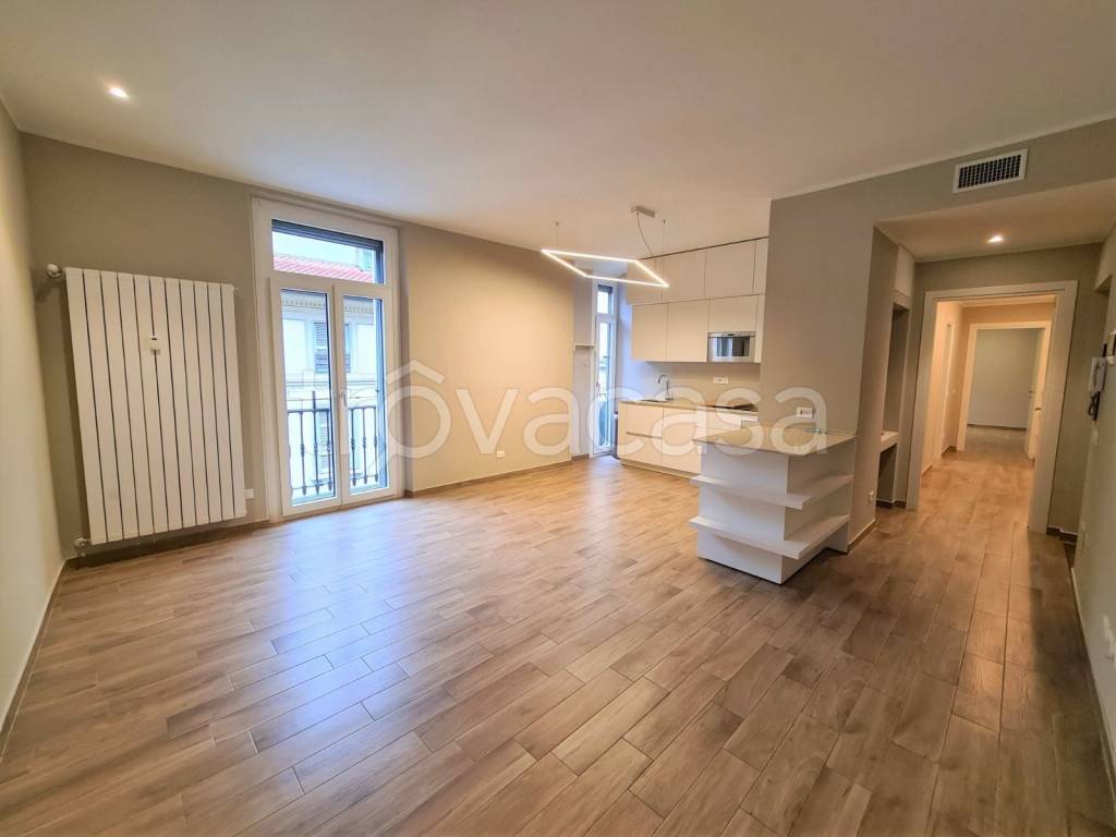 appartamento in affitto a Milano in zona Porta Nuova