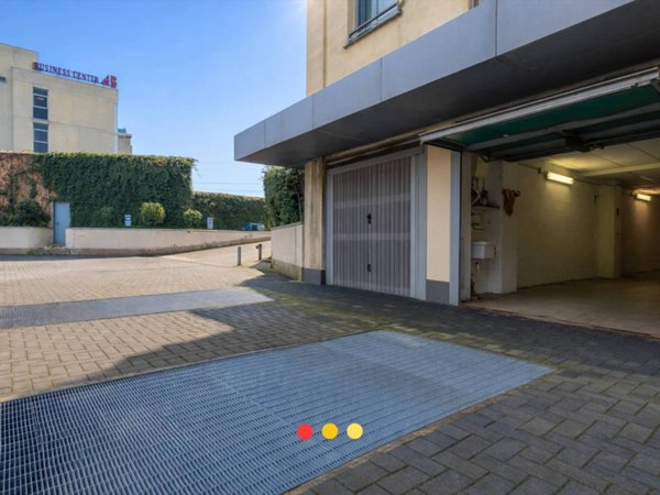 locale commerciale in affitto a Milano in zona Chiesa Rossa