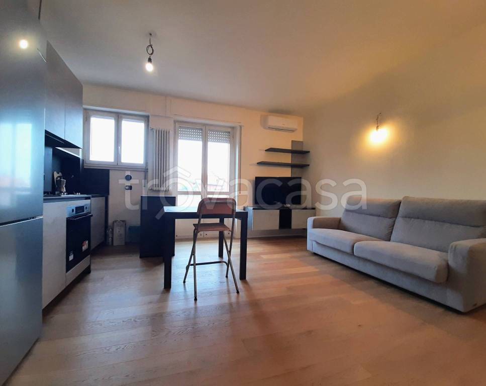 appartamento in affitto a Milano