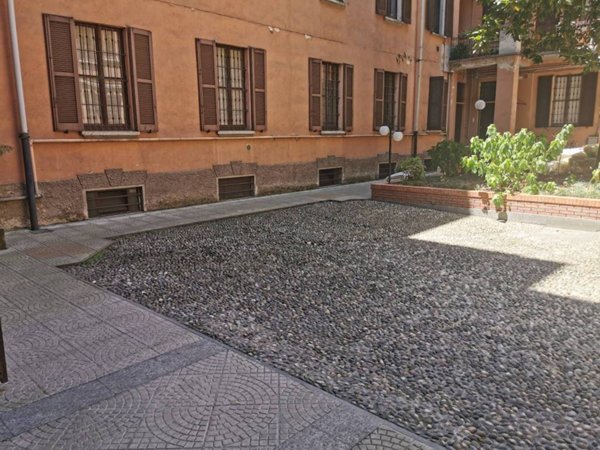 locale commerciale in affitto a Milano in zona Sempione