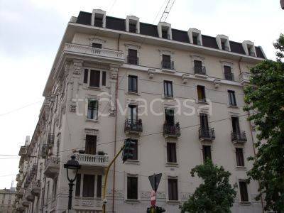 appartamento in affitto a Milano in zona Isola