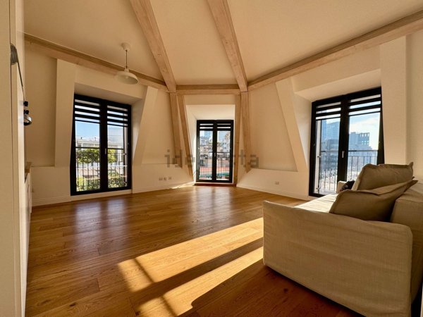 appartamento in affitto a Milano in zona Isola