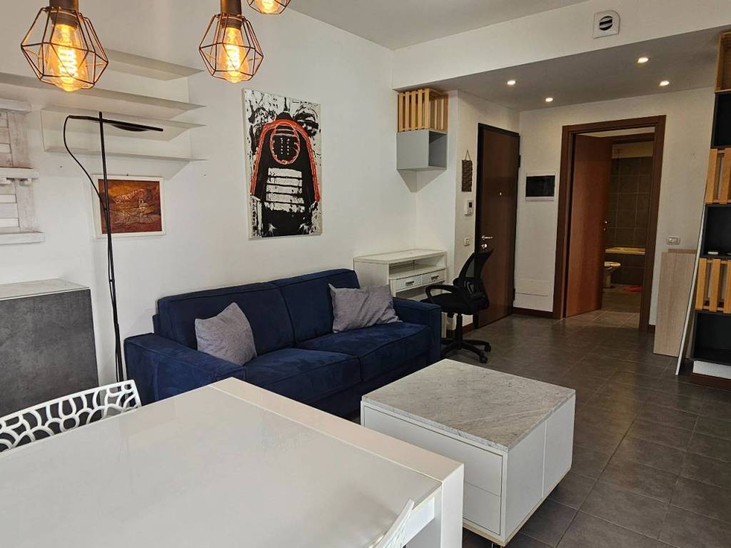 appartamento in affitto a Milano in zona Famagosta