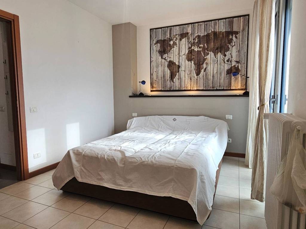 appartamento in affitto a Milano in zona Famagosta