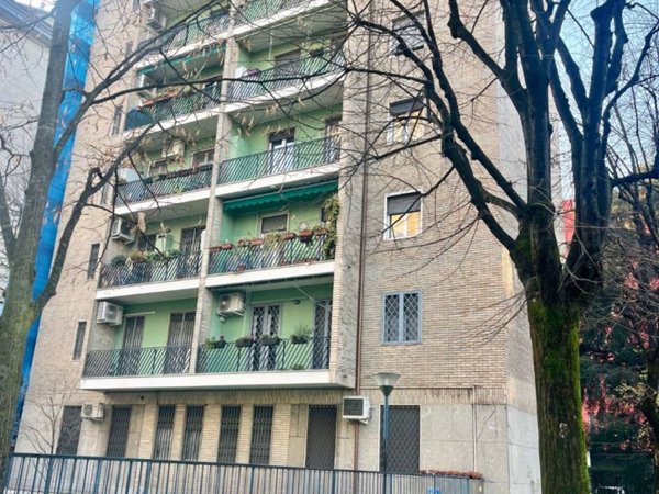 appartamento in affitto a Milano in zona Piazzale Lodi