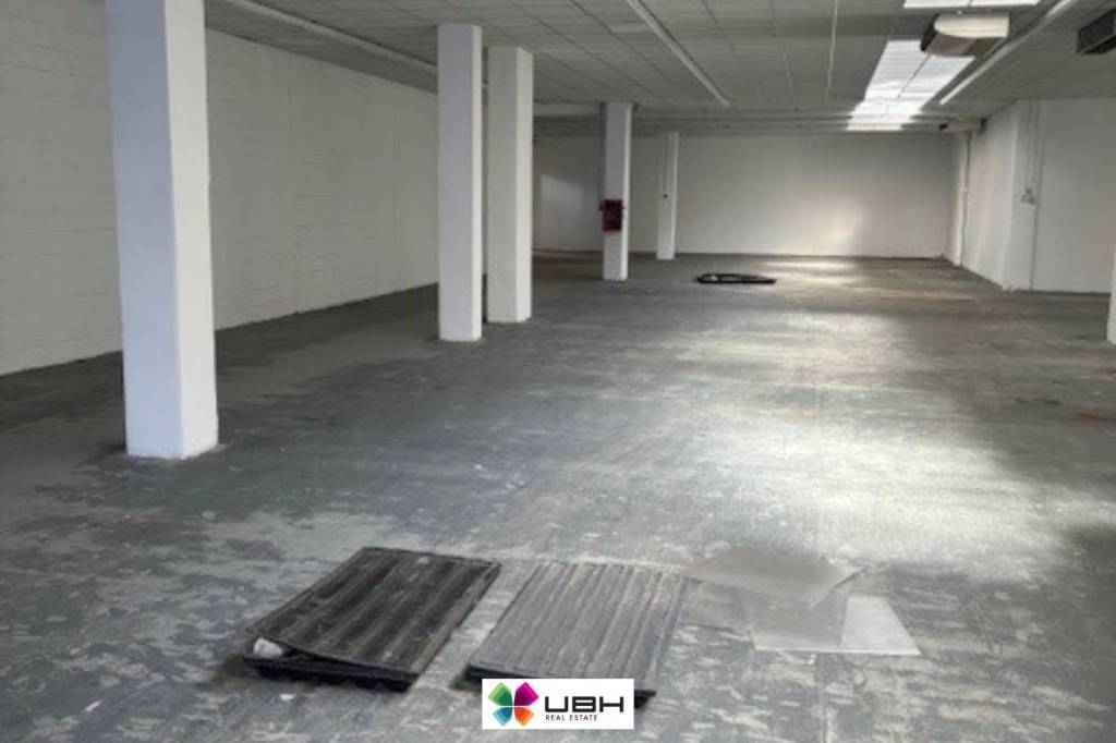 negozio in affitto a Milano in zona Niguarda