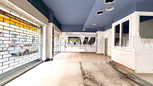 locale commerciale in affitto a Milano in zona Cinque Giornate