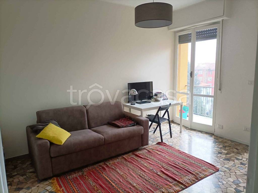 appartamento in affitto a Milano in zona Lorenteggio