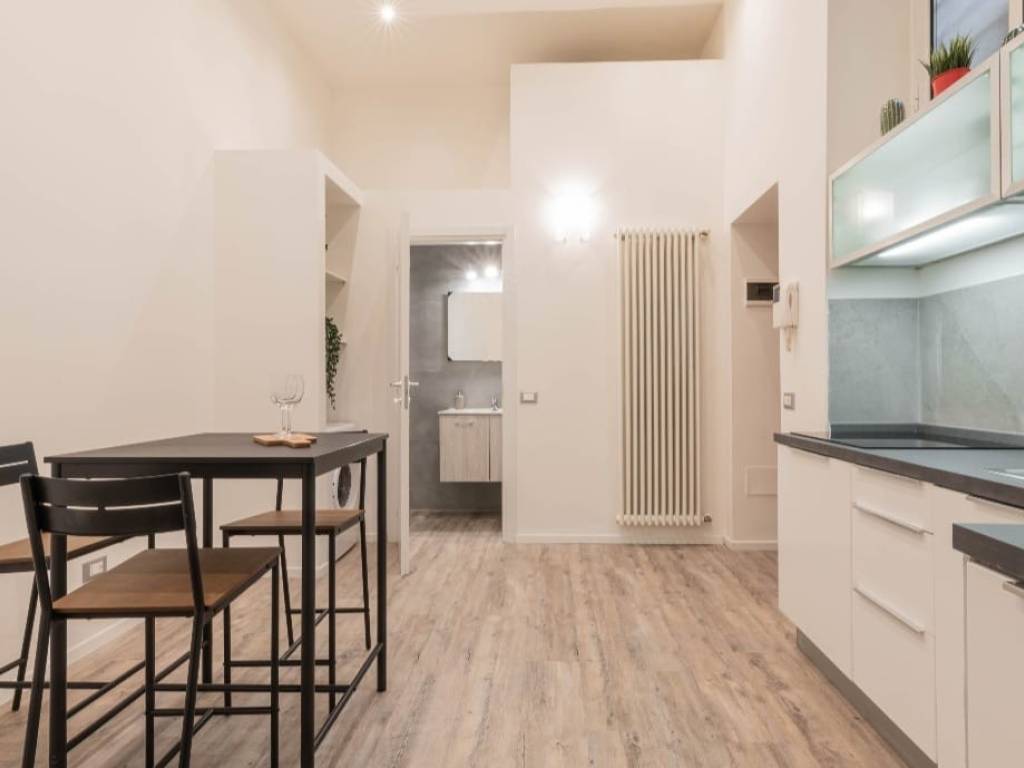 appartamento in affitto a Milano in zona Centro Direzionale