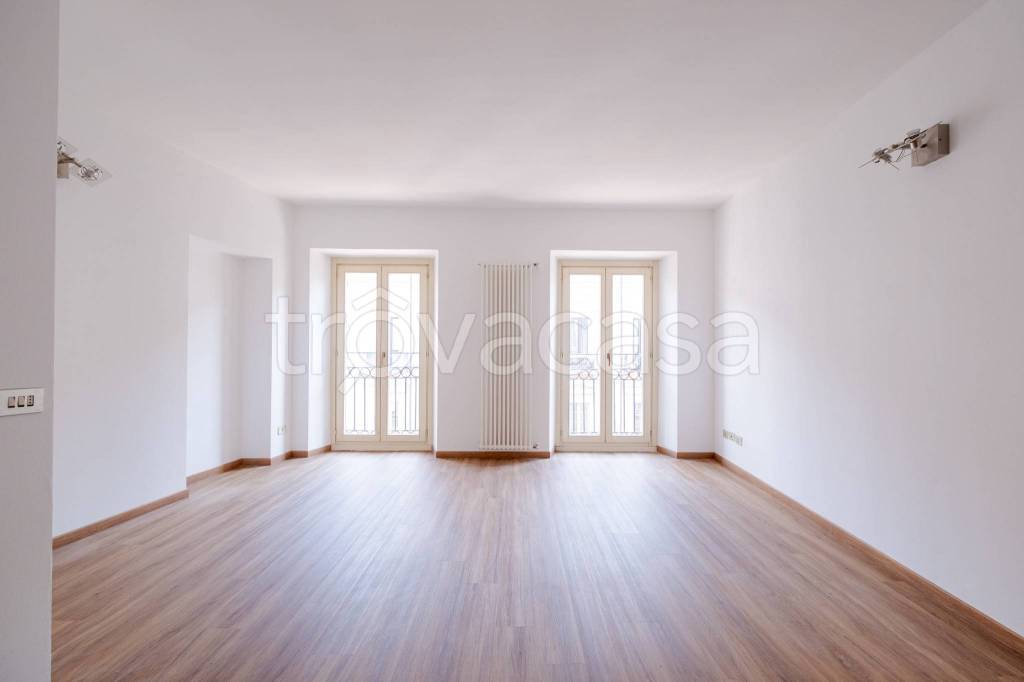 appartamento in affitto a Milano in zona Sant'Ambrogio