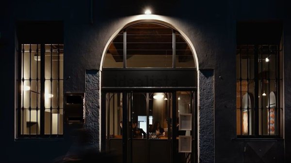 negozio in affitto a Milano