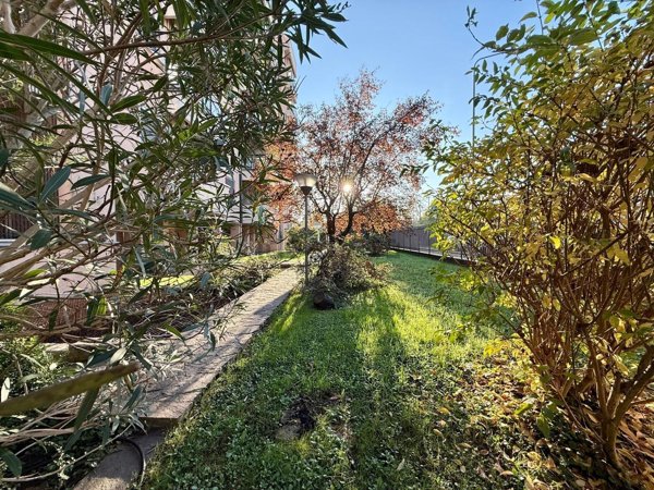 appartamento in affitto a Milano in zona Vigentino