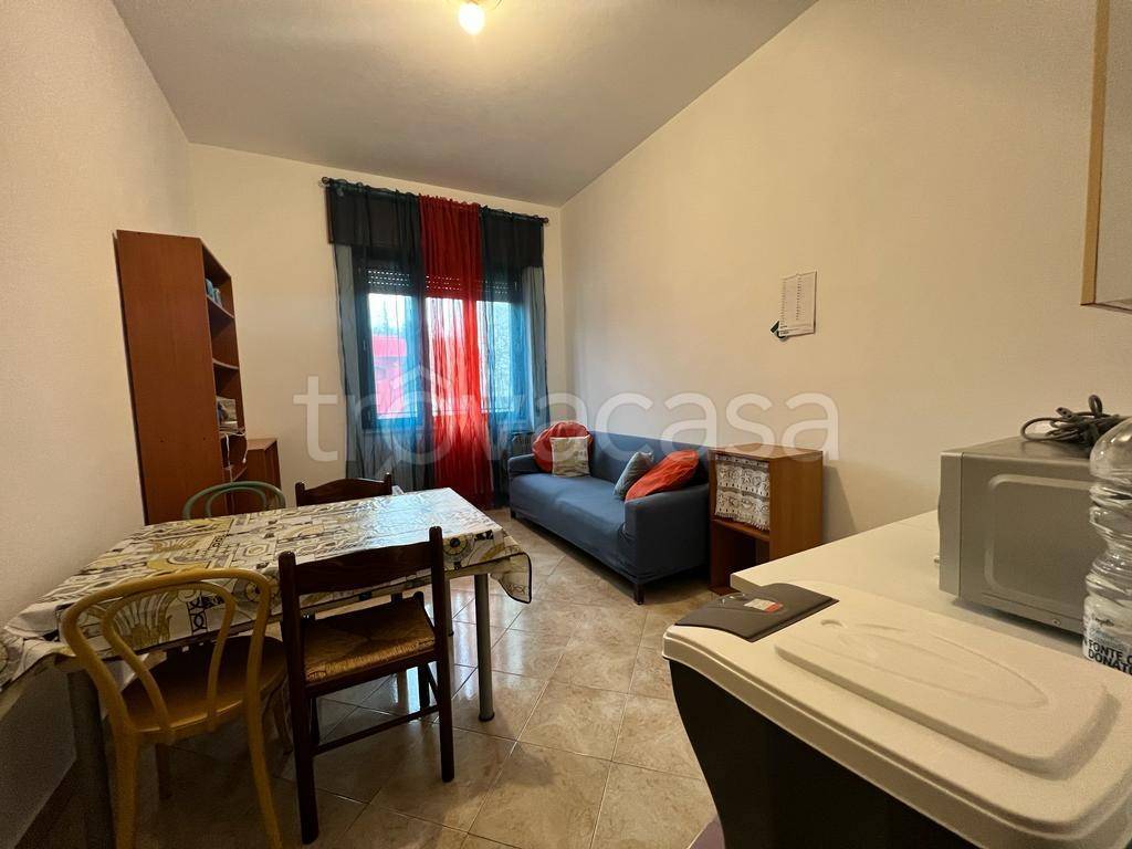 appartamento in affitto a Milano in zona Corvetto