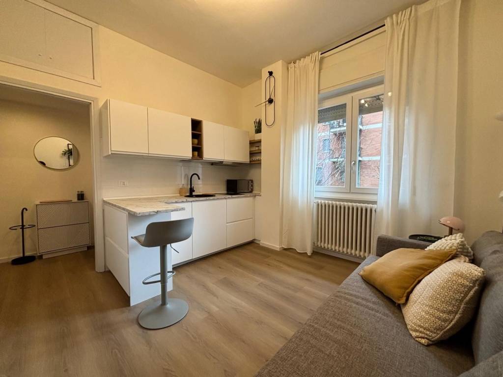 appartamento in affitto a Milano in zona Famagosta