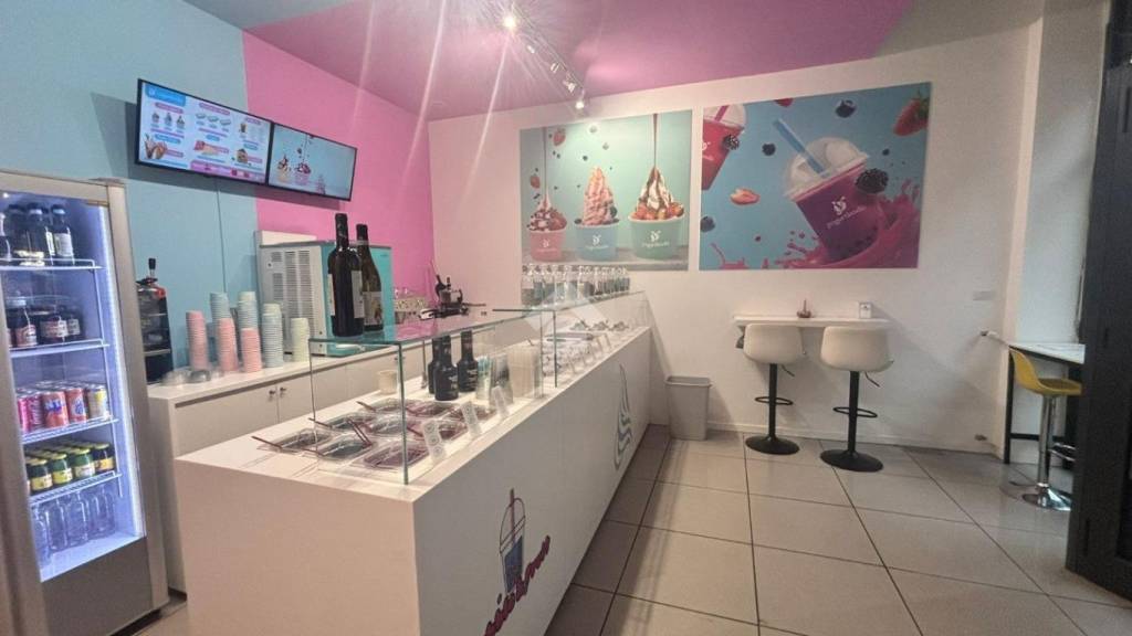 negozio in affitto a Milano