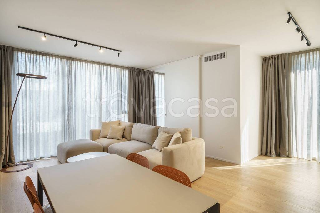 appartamento in affitto a Milano in zona Barona