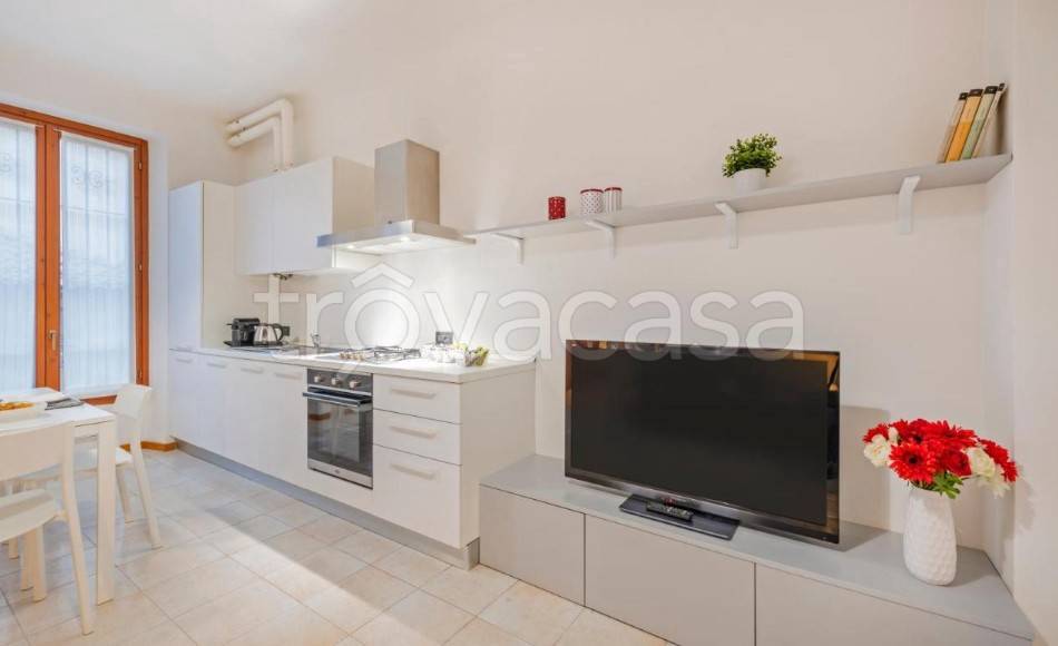 appartamento in affitto a Milano in zona Porta Genova