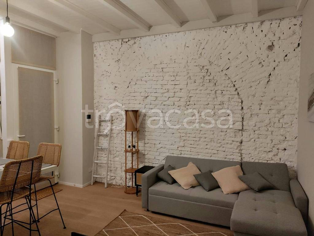 appartamento in affitto a Milano in zona Porta Ticinese