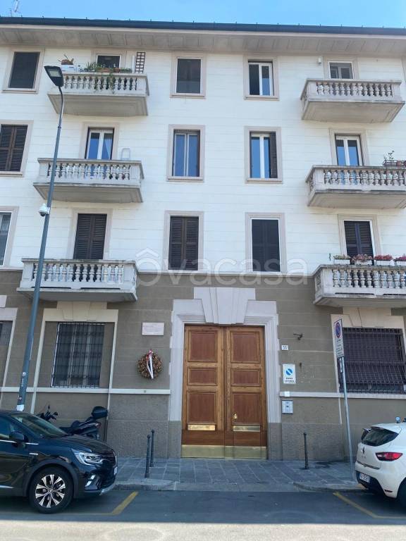 appartamento in affitto a Milano in zona Bocconi